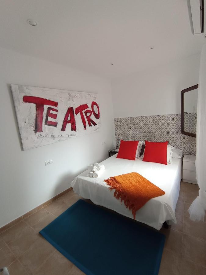 Apartamento Vital มาลากา ภายนอก รูปภาพ