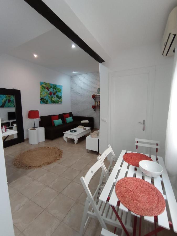 Apartamento Vital มาลากา ภายนอก รูปภาพ